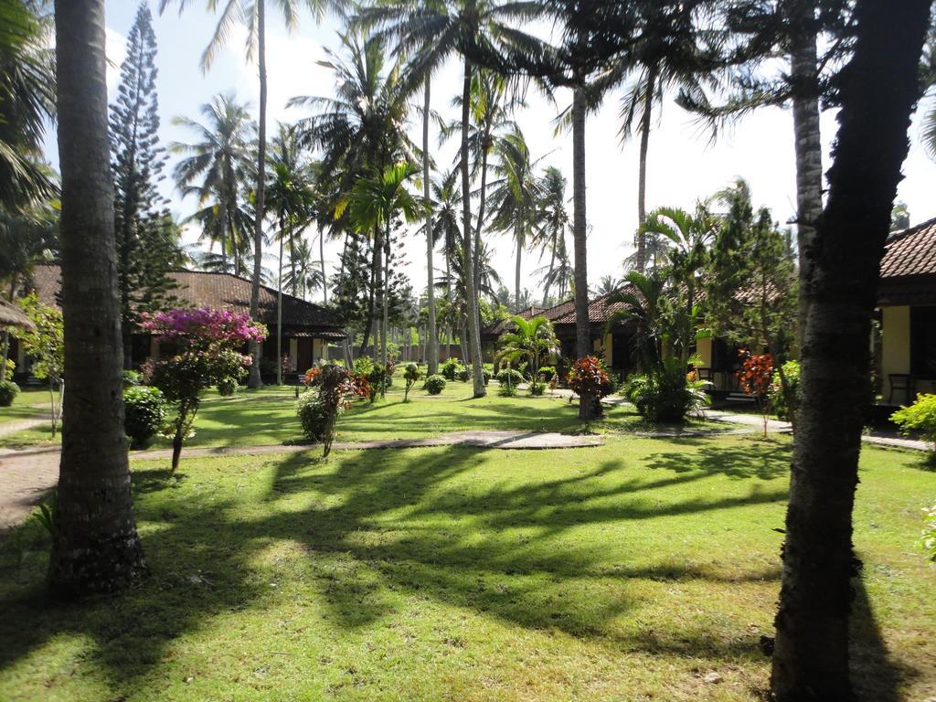 Kuta Indah Hotel Luaran gambar