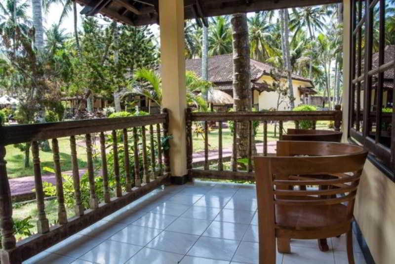 Kuta Indah Hotel Luaran gambar