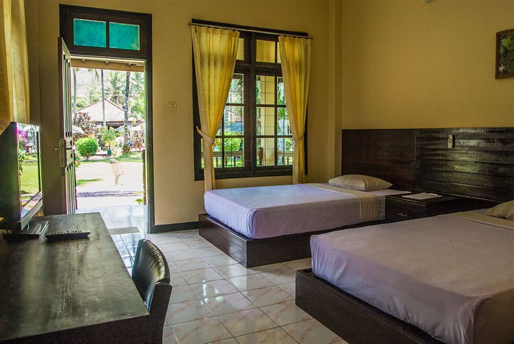 Kuta Indah Hotel Luaran gambar